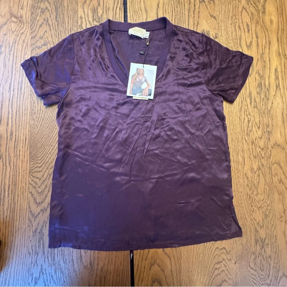Nation‎ LTD  June Top V-Neck Top in Fog Jam purple plum  color XS Satin NWT